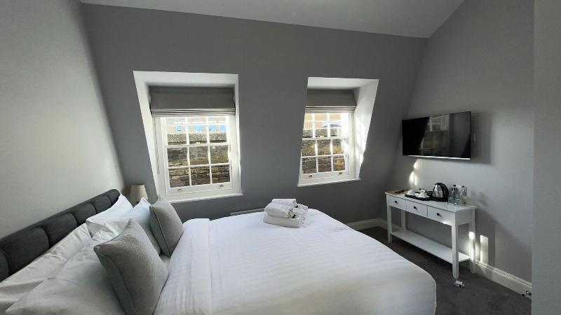 Dockers Inn image
