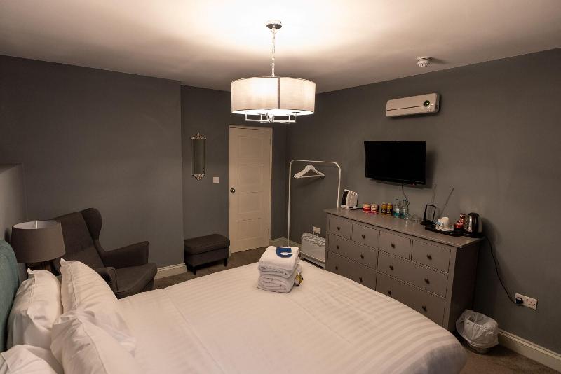 Dockers Inn image