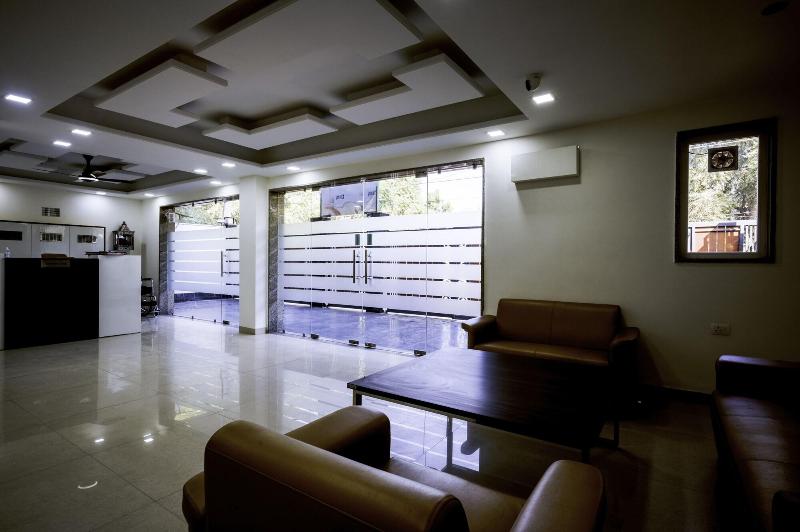 The Palms Inn image