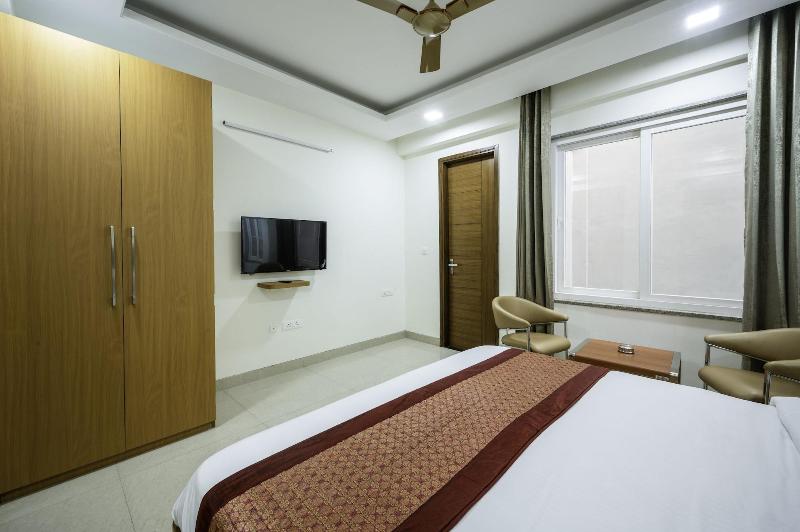 The Palms Inn image