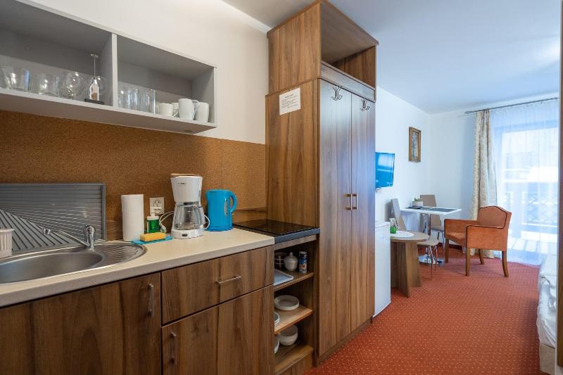 Rentplanet Apartamenty Okrzei image