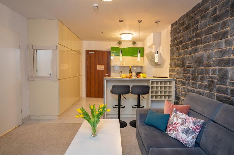 Rentplanet Apartamenty Okrzei image