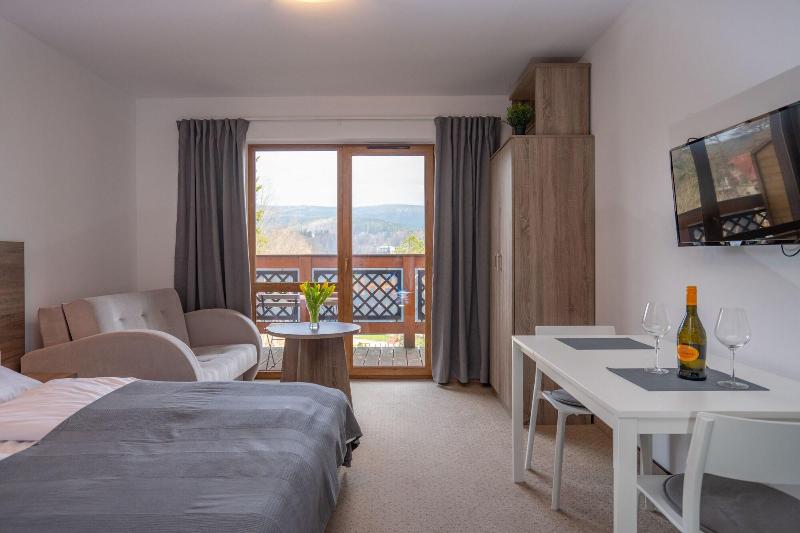 Rentplanet Apartamenty Okrzei image