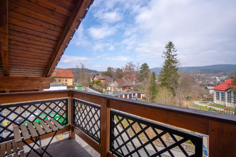 Rentplanet Apartamenty Okrzei image