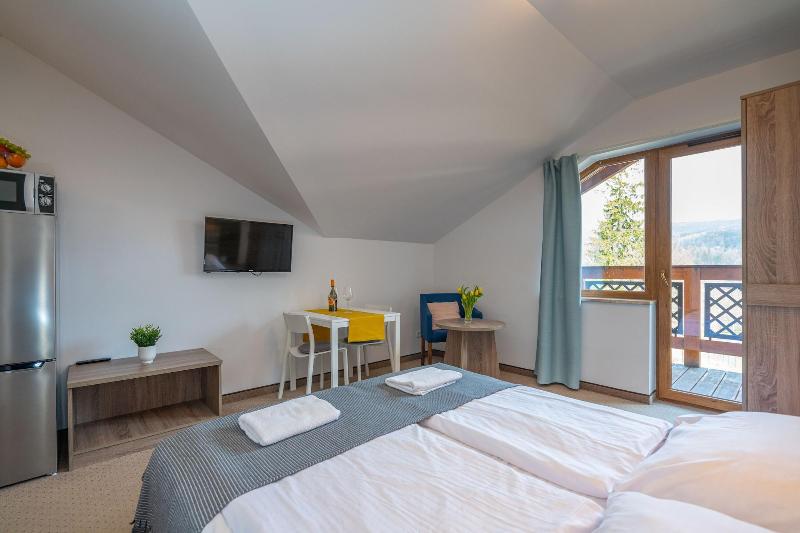 Rentplanet Apartamenty Okrzei image