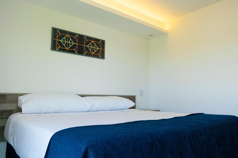 Cinco Soles Apart Hotel image