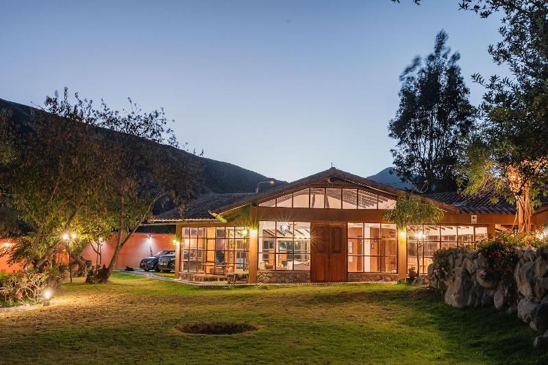 Andean Wings Valley image