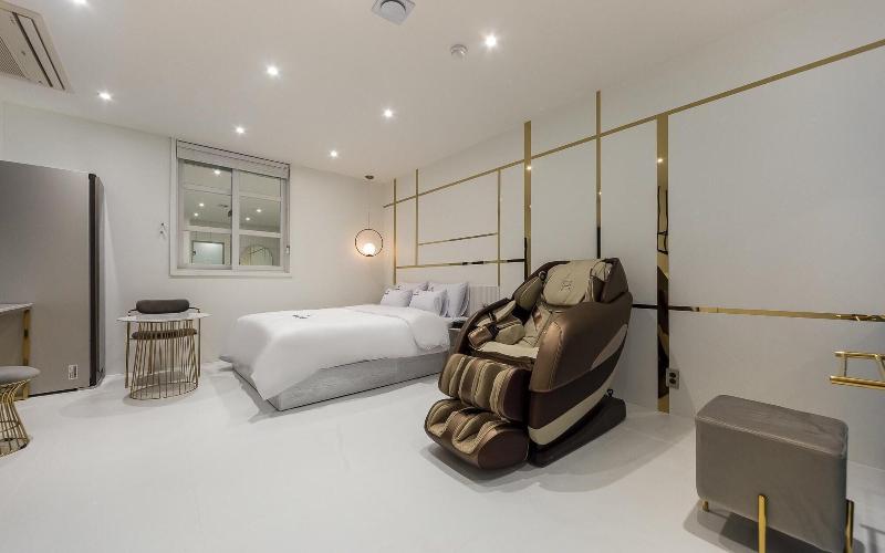 Gwangyang Neul Drive In Hotel image
