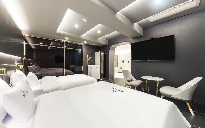 Gwangyang Neul Drive In Hotel image