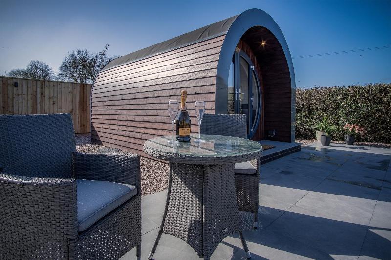 Bracken Burrows 1 Bed Pod New Hedges image