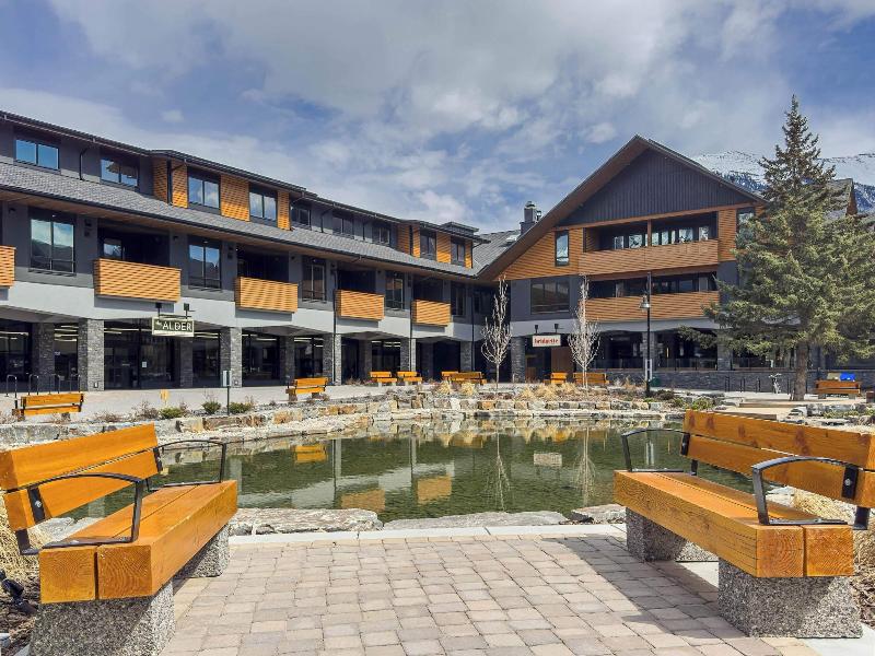 Tamarack Lodge By Spring Creek Vacations image