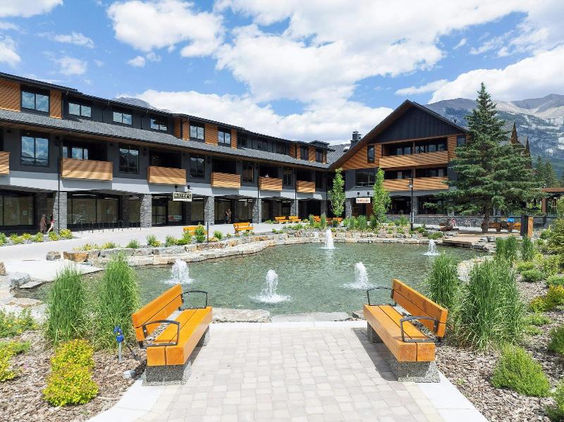 Tamarack Lodge By Spring Creek Vacations image