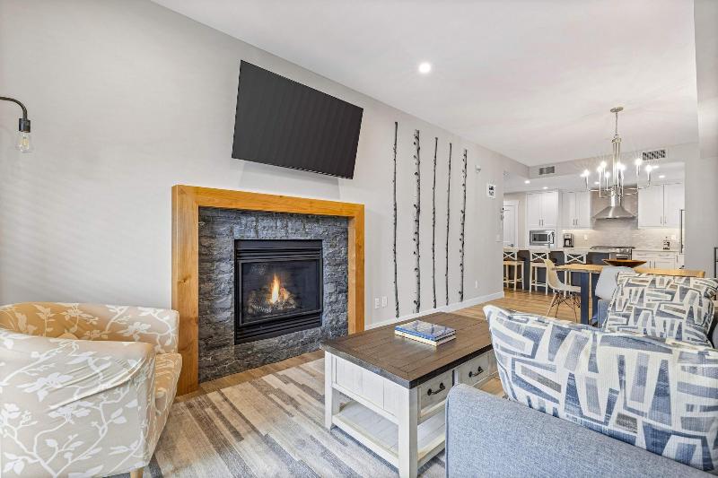 Tamarack Lodge By Spring Creek Vacations image