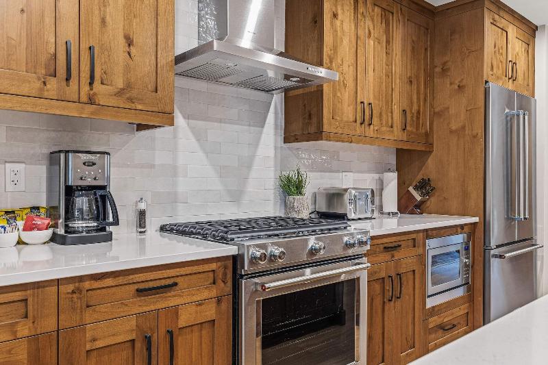 Tamarack Lodge By Spring Creek Vacations image