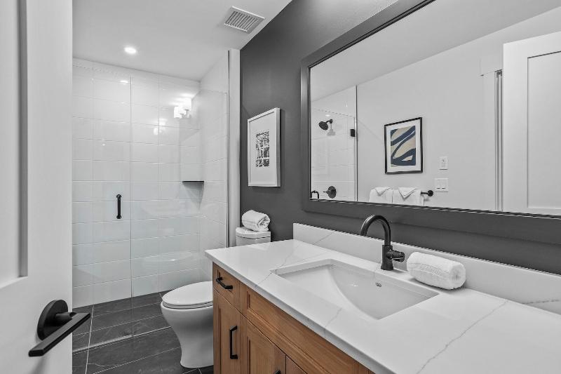 Tamarack Lodge By Spring Creek Vacations image