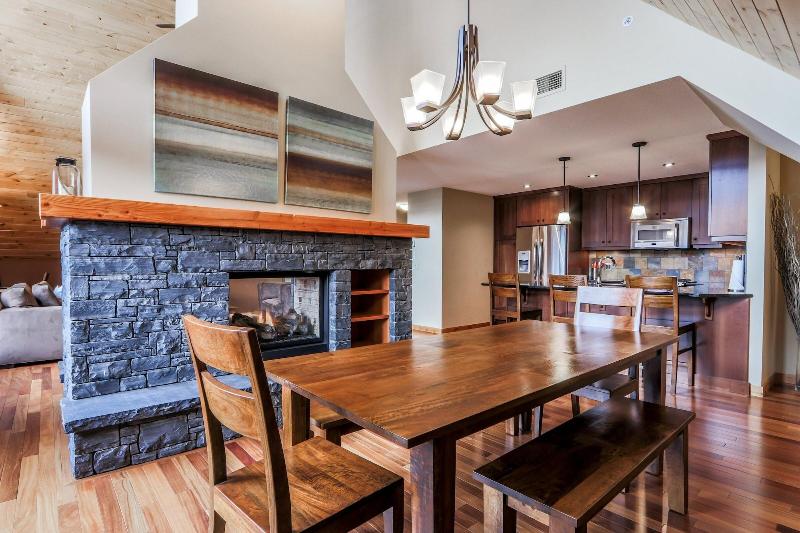 Tamarack Lodge By Spring Creek Vacations image