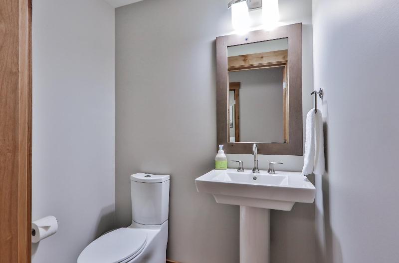 Tamarack Lodge By Spring Creek Vacations image