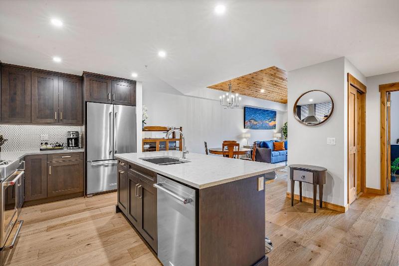 Tamarack Lodge By Spring Creek Vacations image
