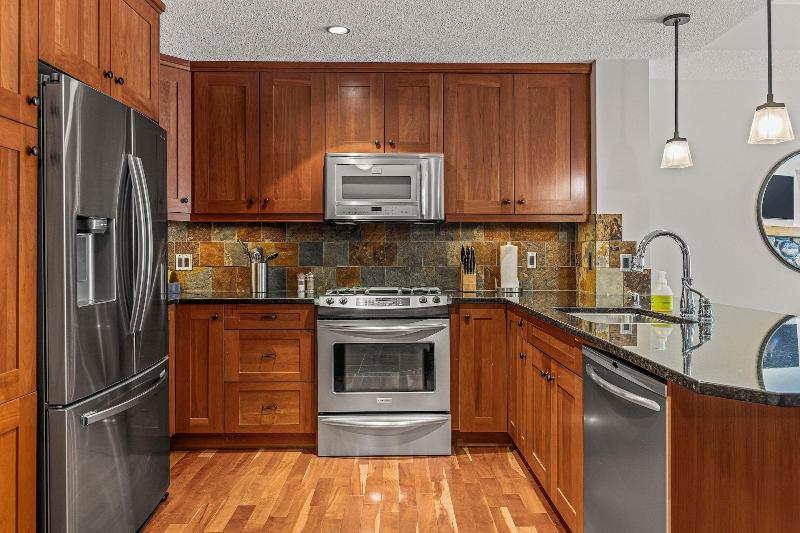 Tamarack Lodge By Spring Creek Vacations image