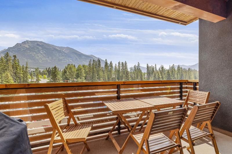 Tamarack Lodge By Spring Creek Vacations image