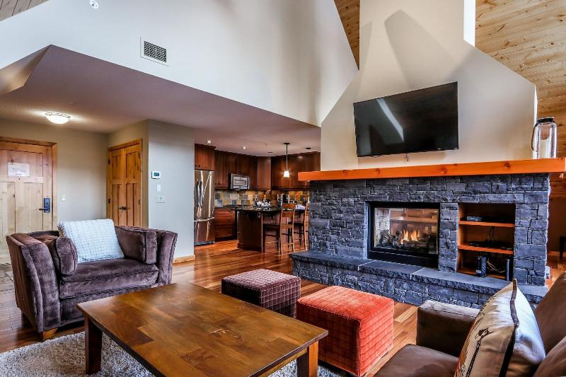 Tamarack Lodge By Spring Creek Vacations image