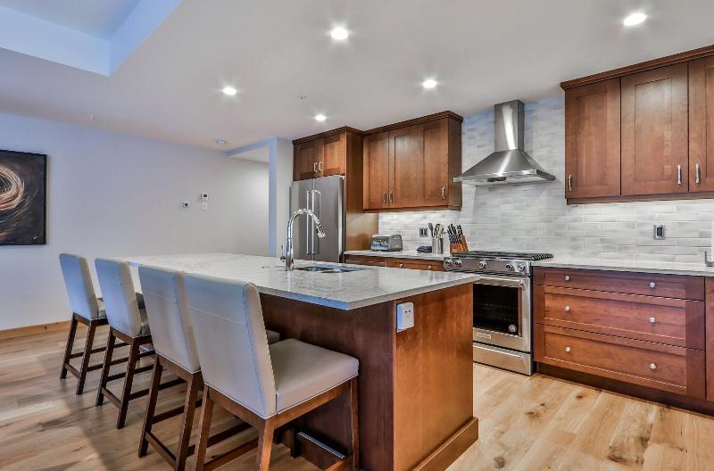 Tamarack Lodge By Spring Creek Vacations image