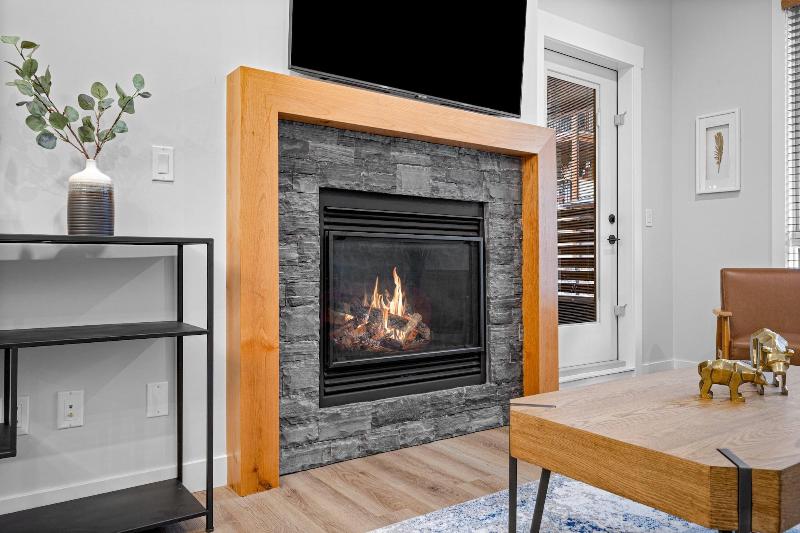 Tamarack Lodge By Spring Creek Vacations image