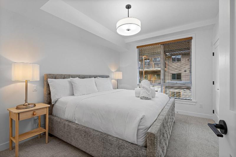 Tamarack Lodge By Spring Creek Vacations image