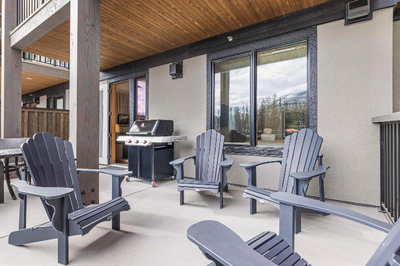 Tamarack Lodge By Spring Creek Vacations image