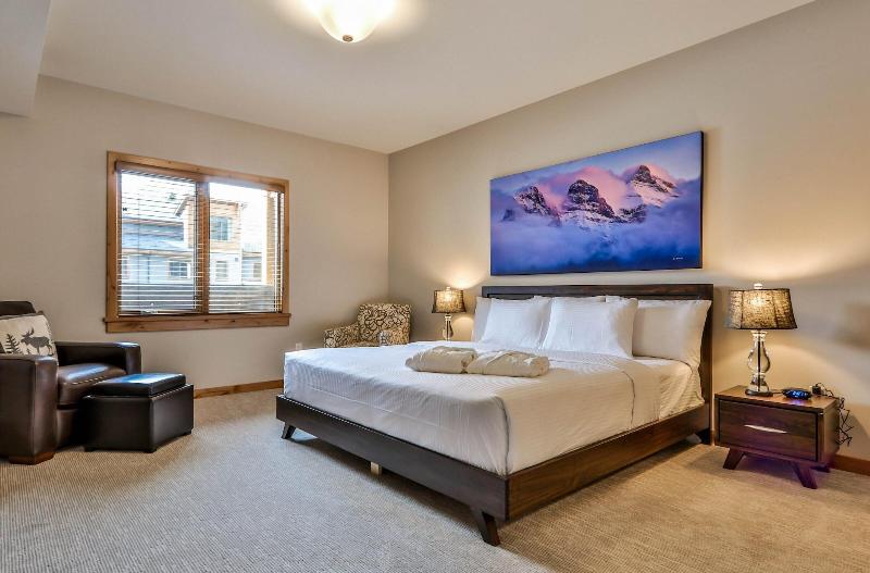Tamarack Lodge By Spring Creek Vacations image