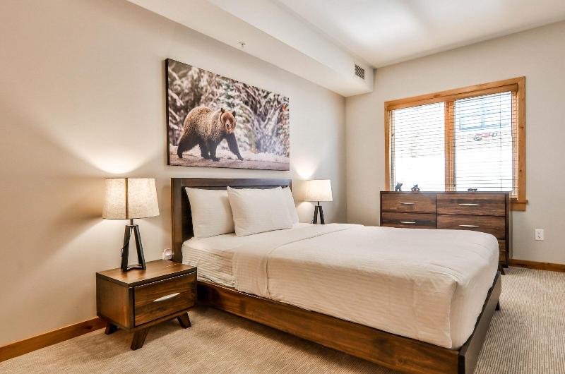 Tamarack Lodge By Spring Creek Vacations image