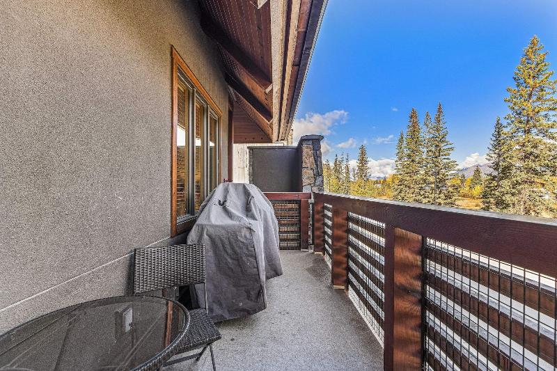 Tamarack Lodge By Spring Creek Vacations image