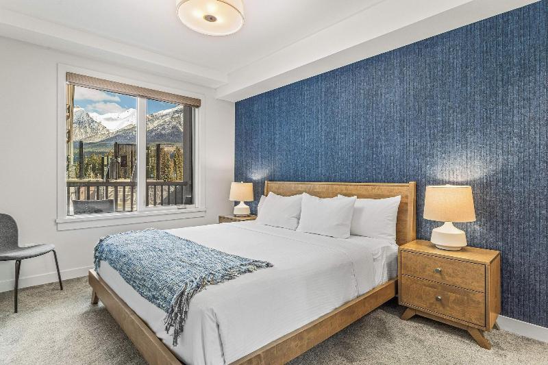 Tamarack Lodge By Spring Creek Vacations image
