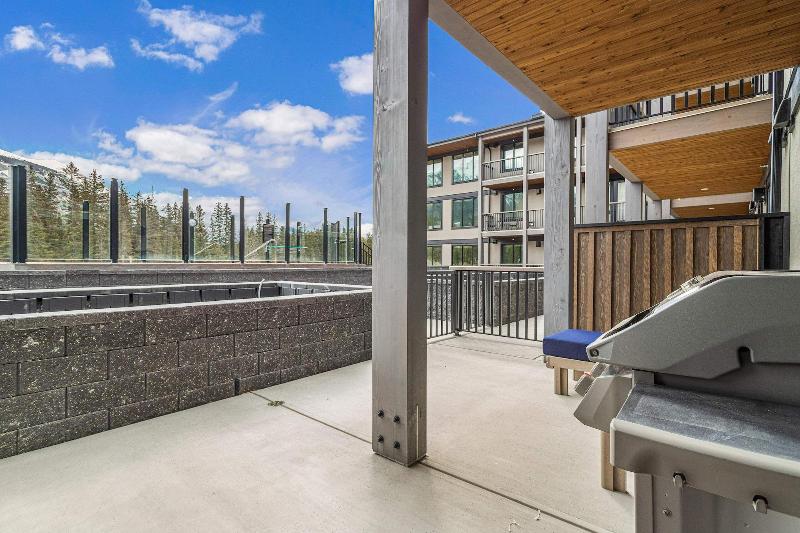 Tamarack Lodge By Spring Creek Vacations image