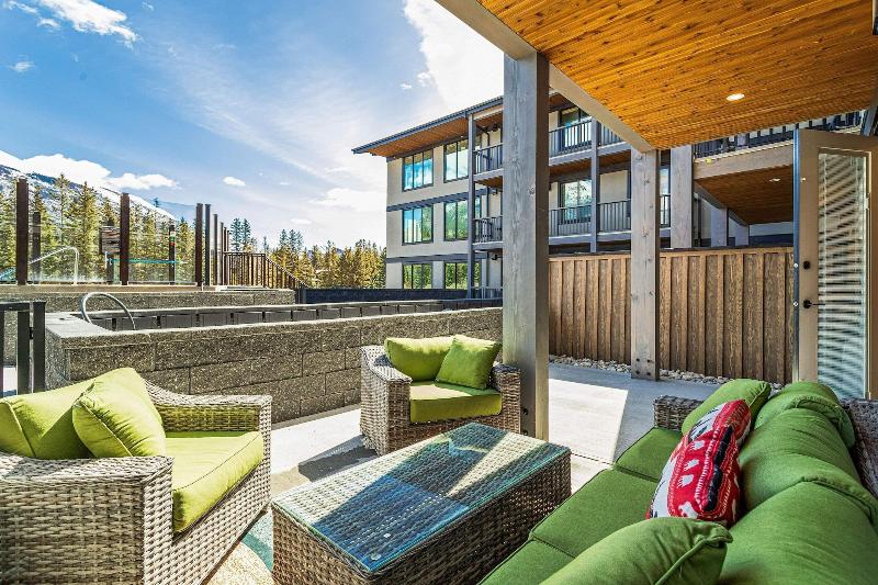 Tamarack Lodge By Spring Creek Vacations image