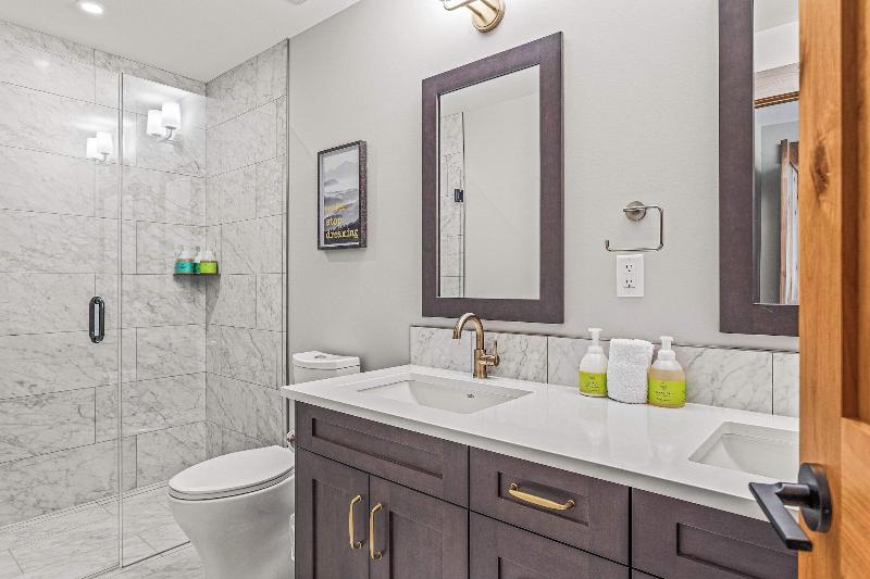 Tamarack Lodge By Spring Creek Vacations image
