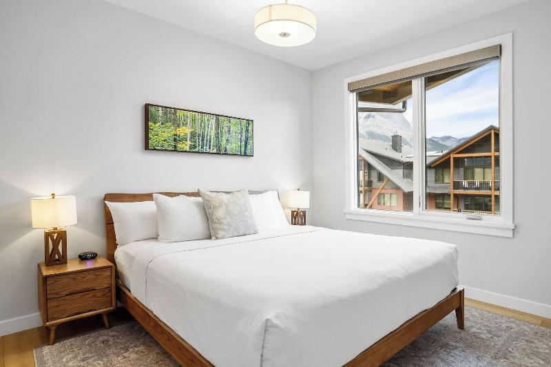 Tamarack Lodge By Spring Creek Vacations image