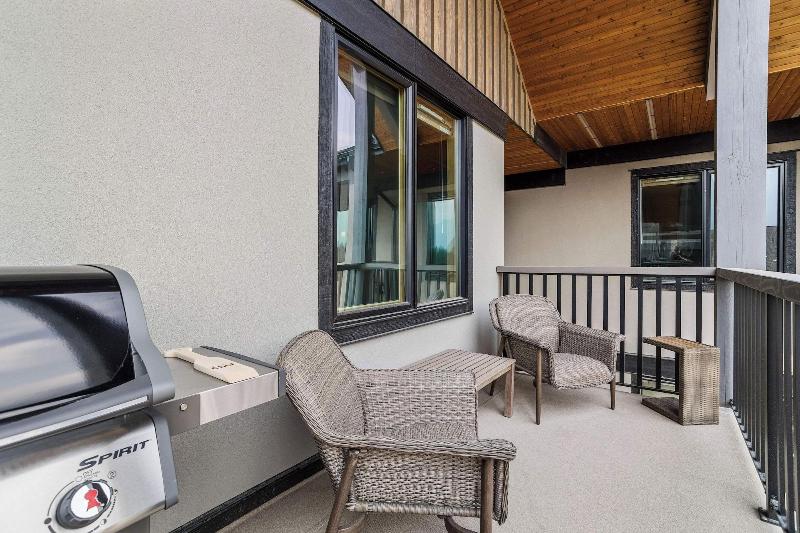 Tamarack Lodge By Spring Creek Vacations image