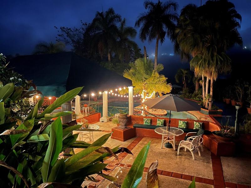 Hacienda Montana Soa Adora image