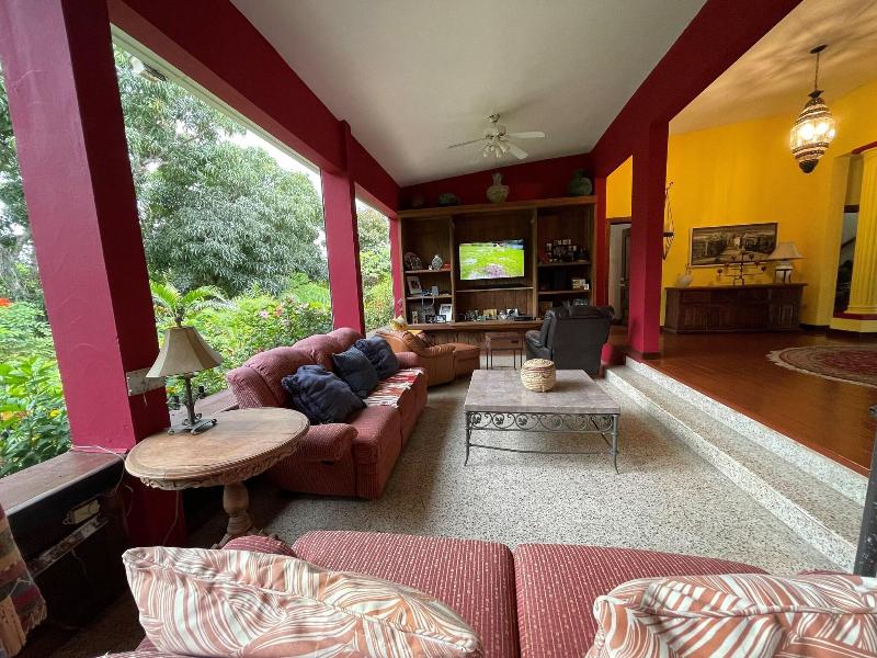 Hacienda Montana Soa Adora image