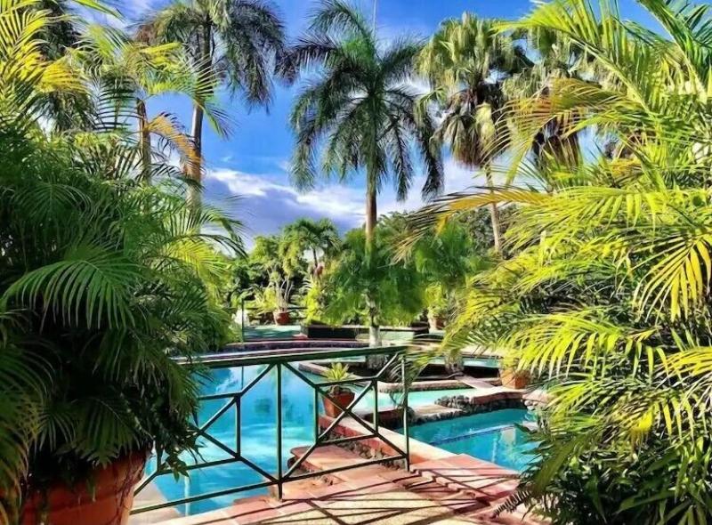 Hacienda Montana Soa Adora image