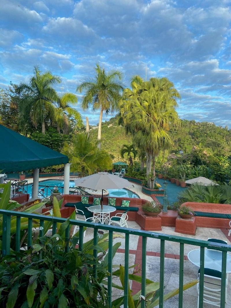 Hacienda Montana Soa Adora image