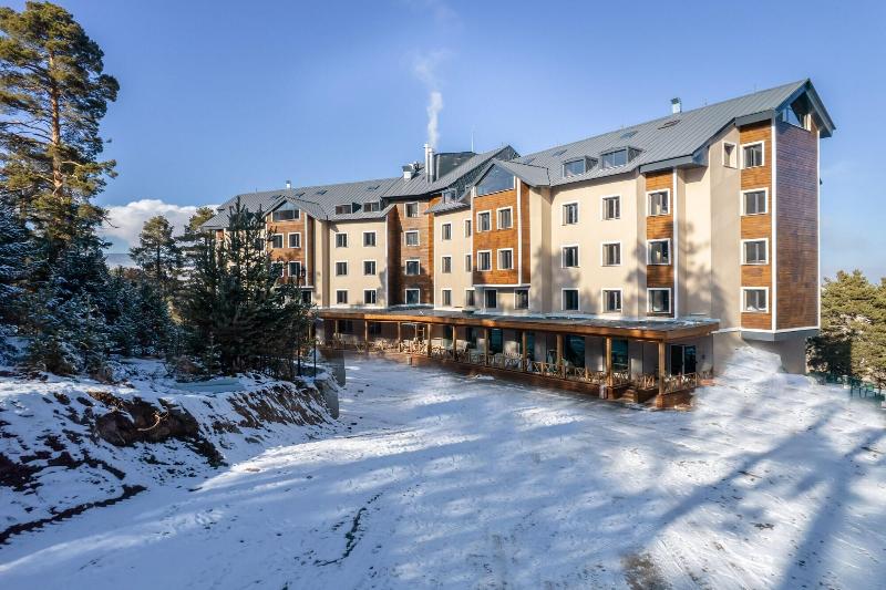 Sarpino Mountain Hotel image