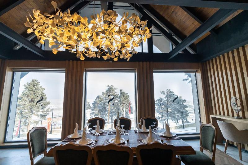 Sarpino Mountain Hotel image