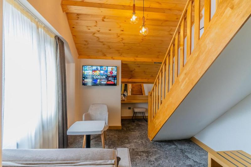 Sarpino Mountain Hotel image