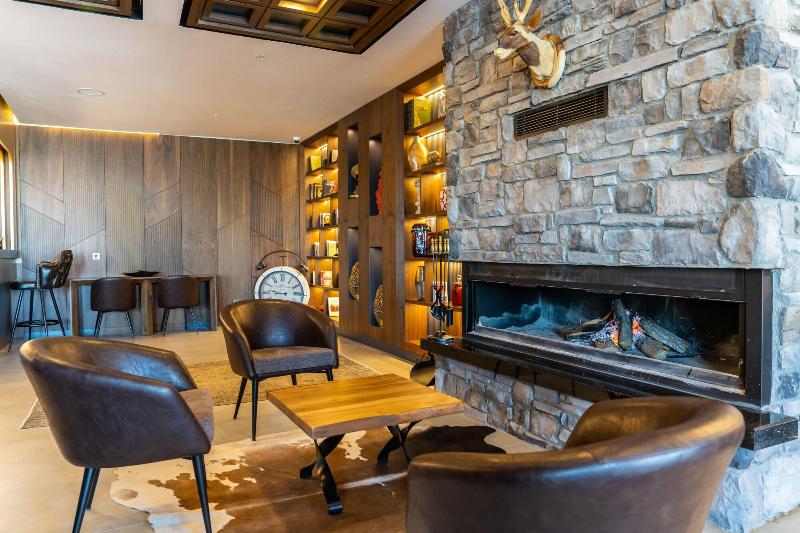 Sarpino Mountain Hotel image