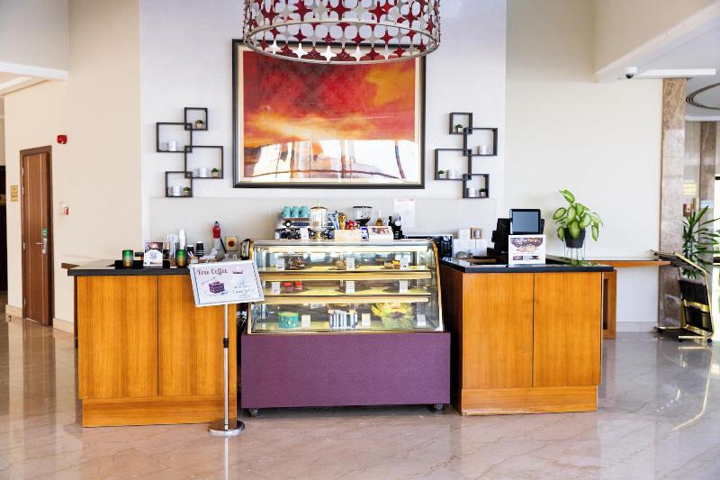 Wonder Palace image