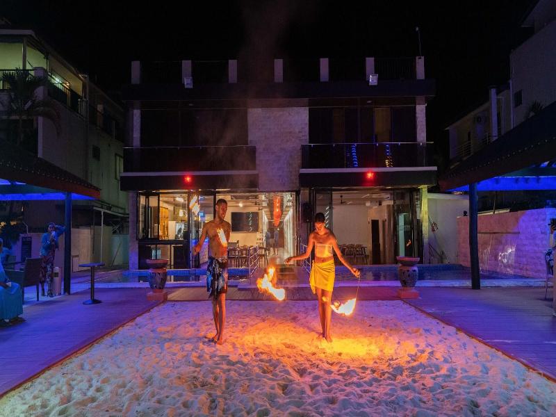 Hotel Bulabard image
