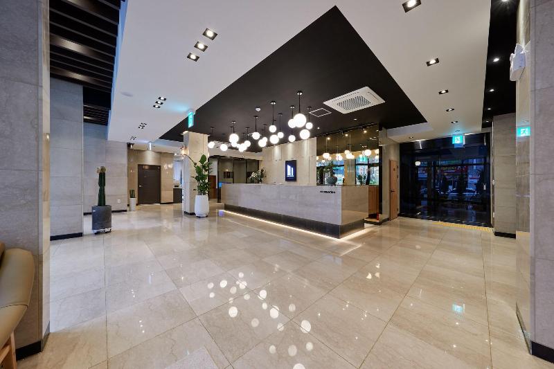 Hotel Hive Inn image