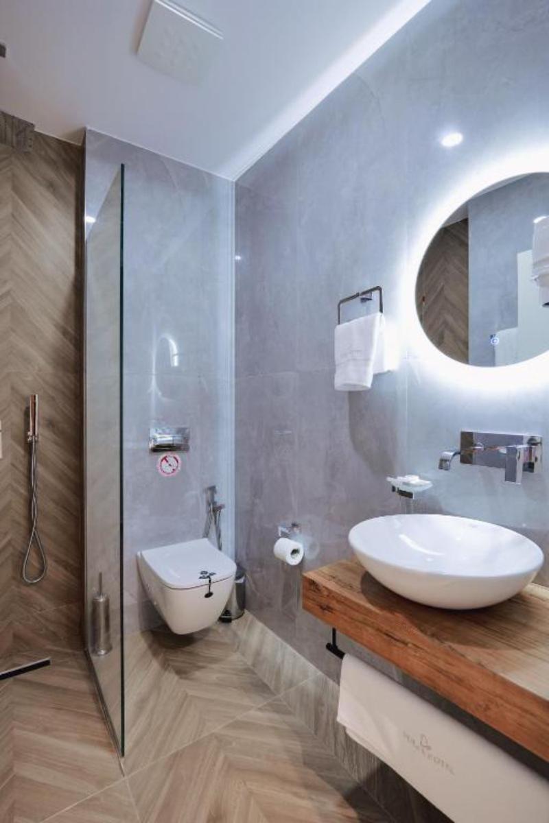 Duka's Boutique Hotel image